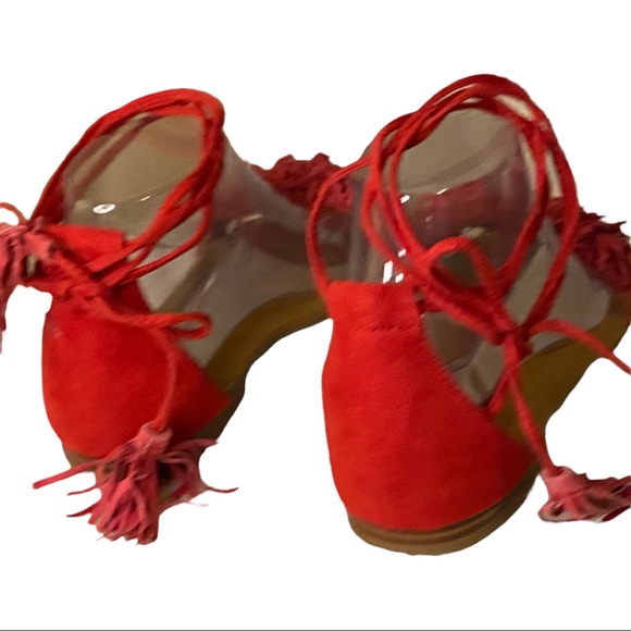 STEVE MADDEN FLATS - Picture 6 of 9